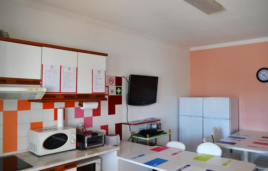 Ria Hostel Alvor ปอร์ติเมา ภายนอก รูปภาพ