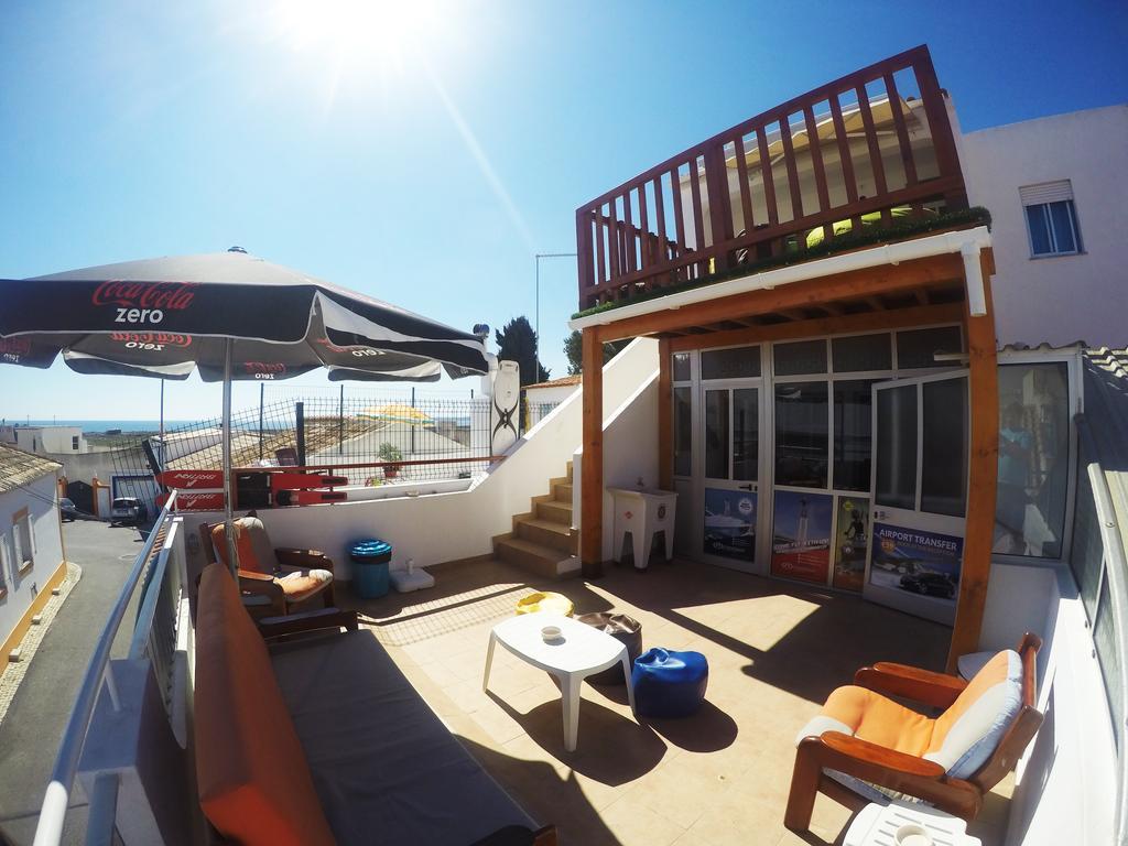 Ria Hostel Alvor ปอร์ติเมา ภายนอก รูปภาพ