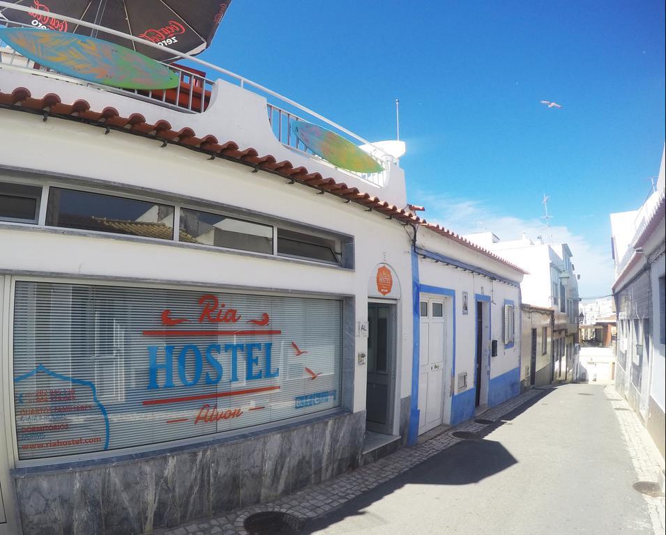 Ria Hostel Alvor ปอร์ติเมา ภายนอก รูปภาพ