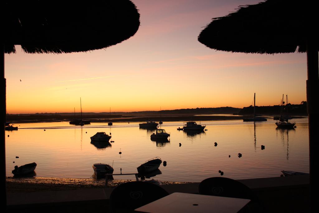 Ria Hostel Alvor ปอร์ติเมา ภายนอก รูปภาพ