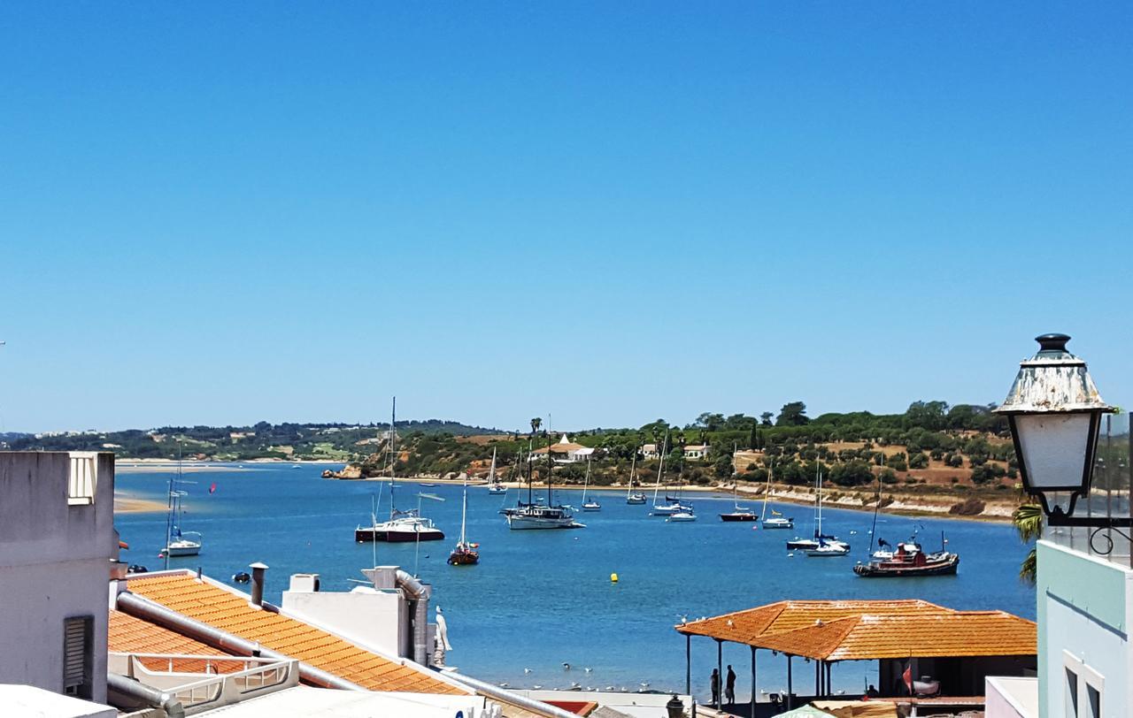 Ria Hostel Alvor ปอร์ติเมา ภายนอก รูปภาพ